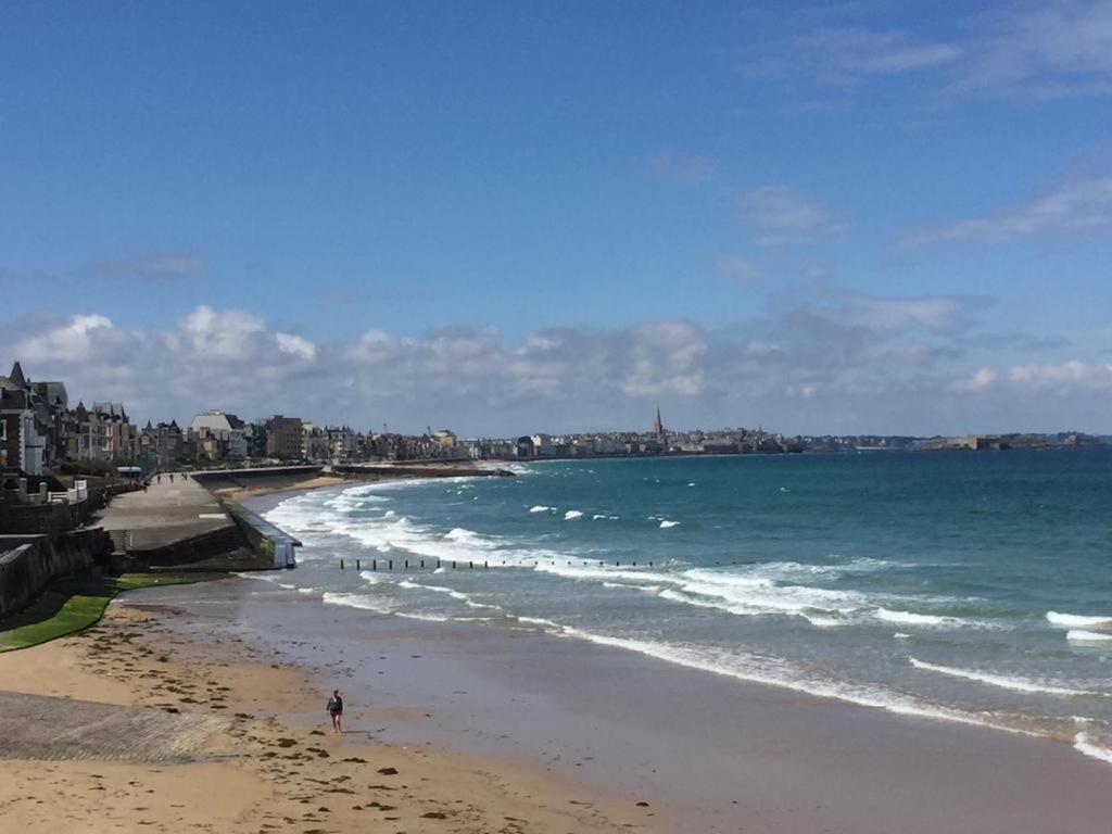 Appartement Les Pieds Dans L'Eau - Residence Sur La Plage Saint-Malo Eksteriør bilde
